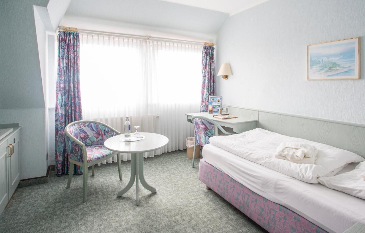 Nordseehotel Freese Йюст Экстерьер фото